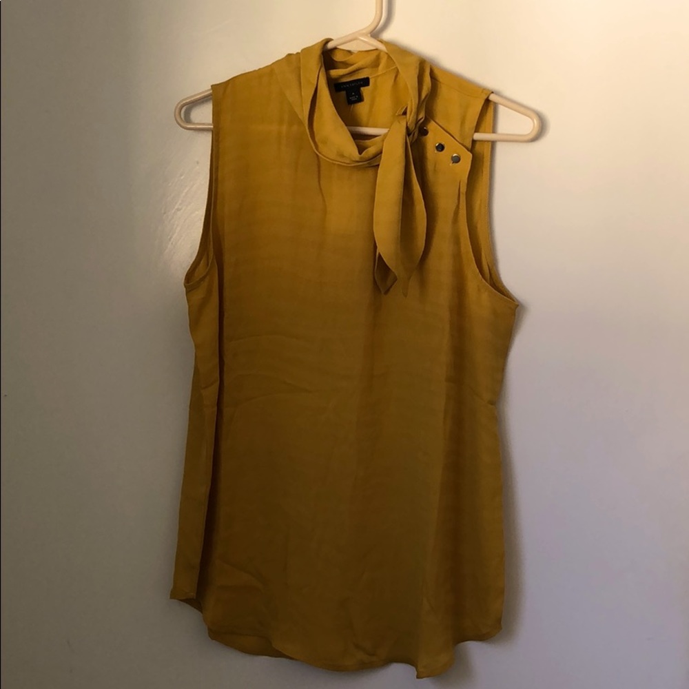Gold Sleeveless Blouse with button side